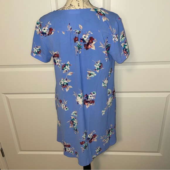 LUSH Floral Dress - Picture 2 of 3